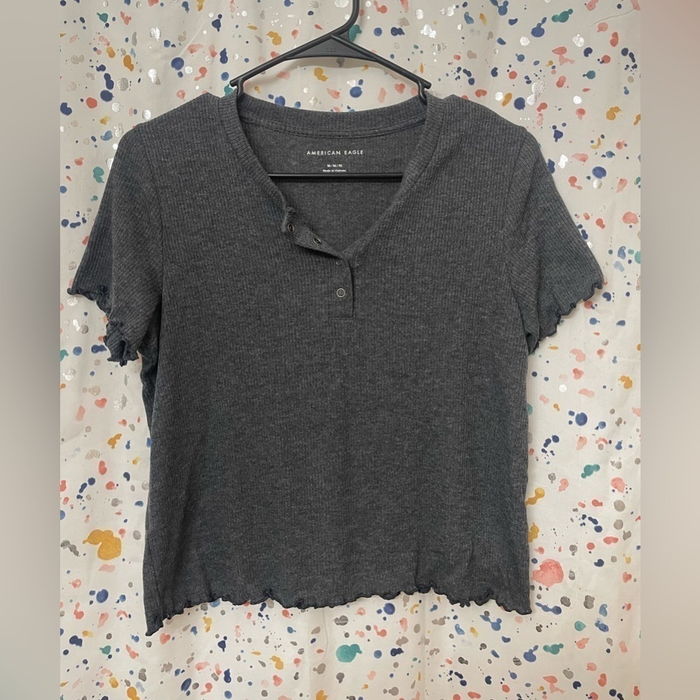 ♻️ American Eagle gray cropped tee size medium - Picture 2 of 6
